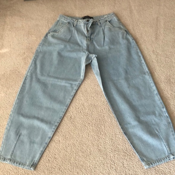 Lioness Denim - NWT On My Way Denim Jean Light Wash size US 8/AU 12